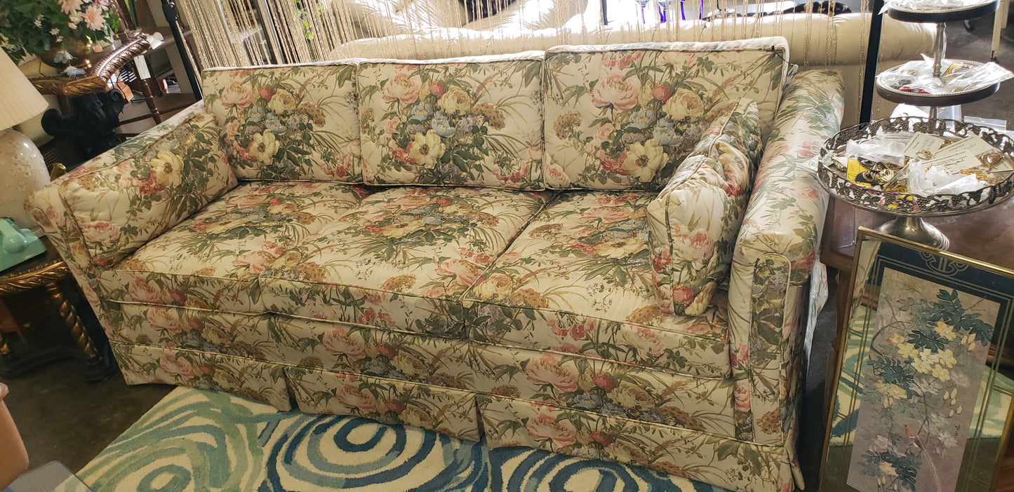 QUILTED FLORAL MCAFEE SOFA