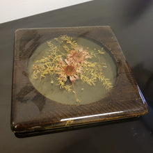 Load image into Gallery viewer, Unbranded Vintage Dried Flowers Resin/Lucite Wall Hanging
