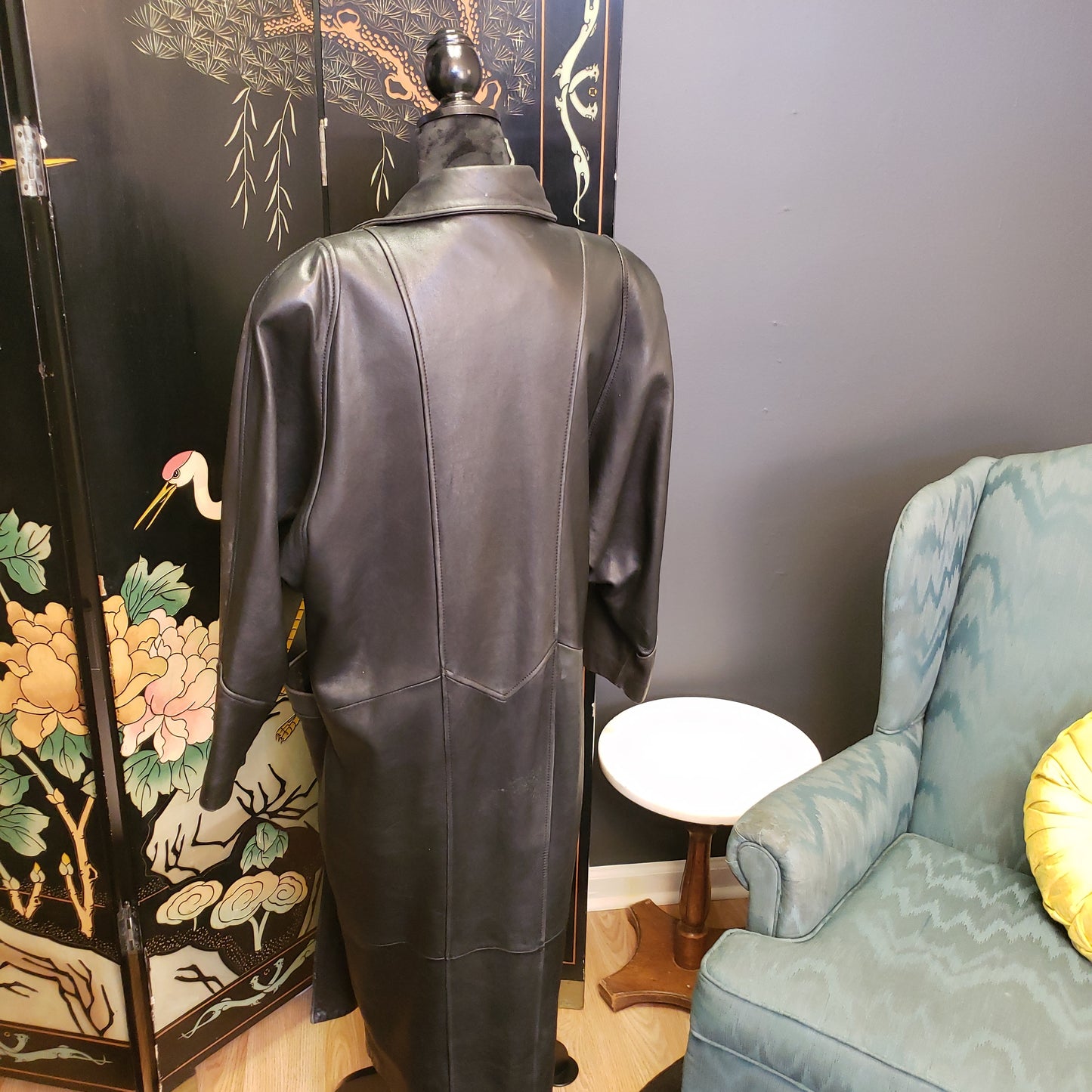 La Nouvelle Renaissance Leather Coat