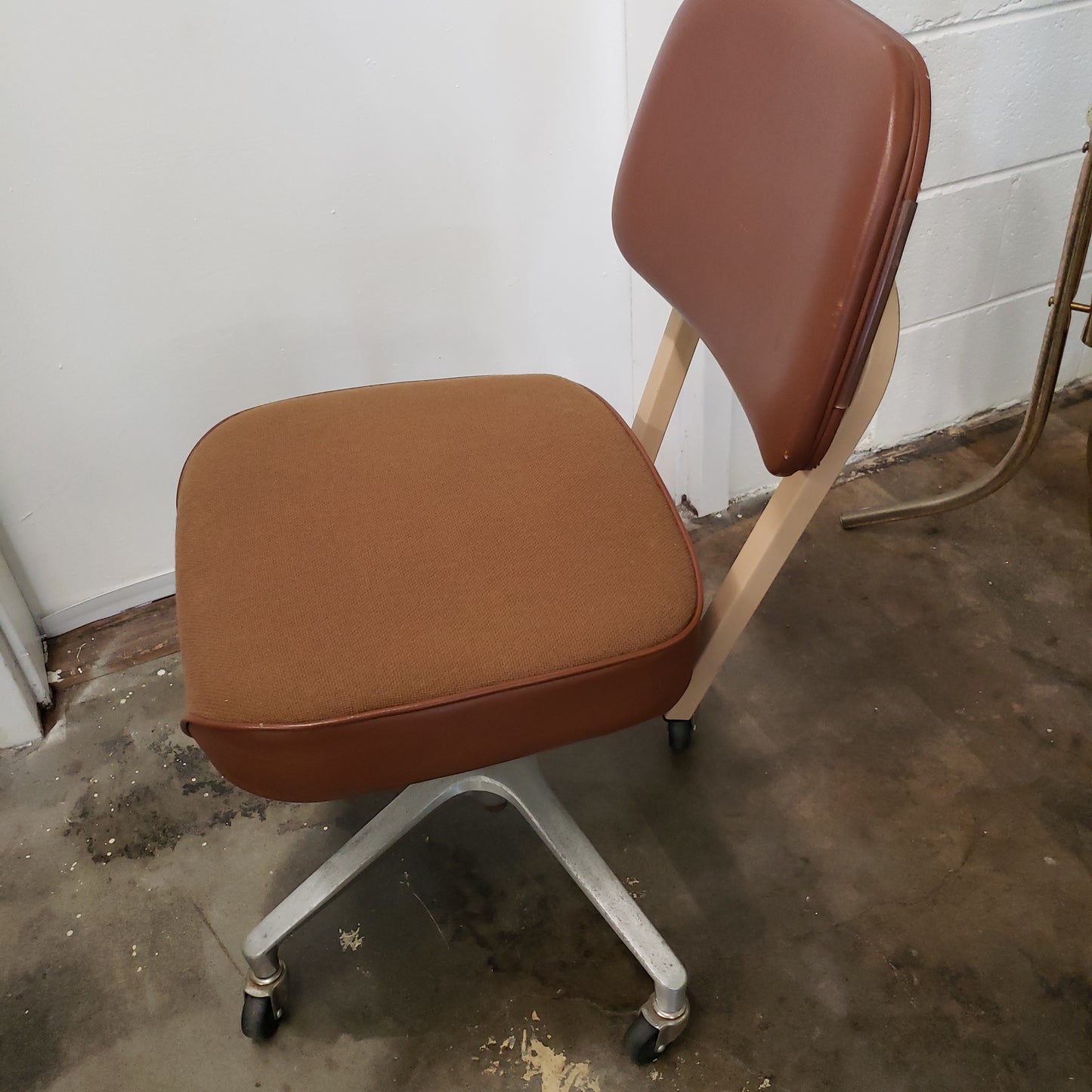 Universal Chaircraft Office Chair