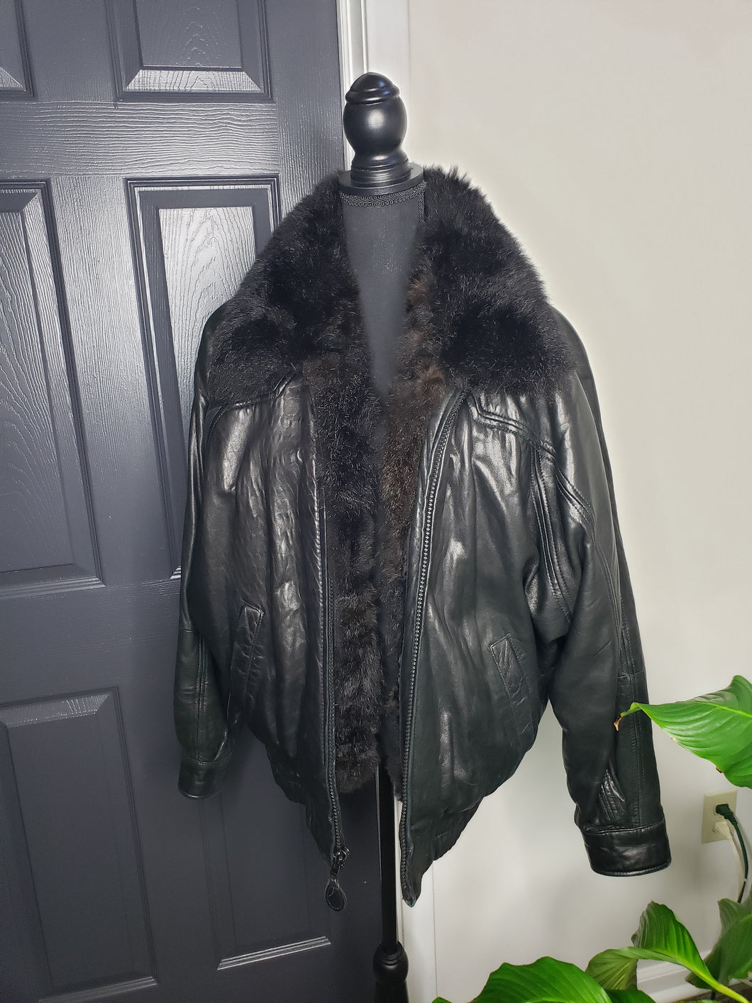 Men's Andrew Marc Leather w/ Fur Lining Bomber Jacket